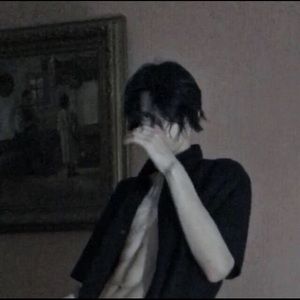 Meet your Posher, Elisha